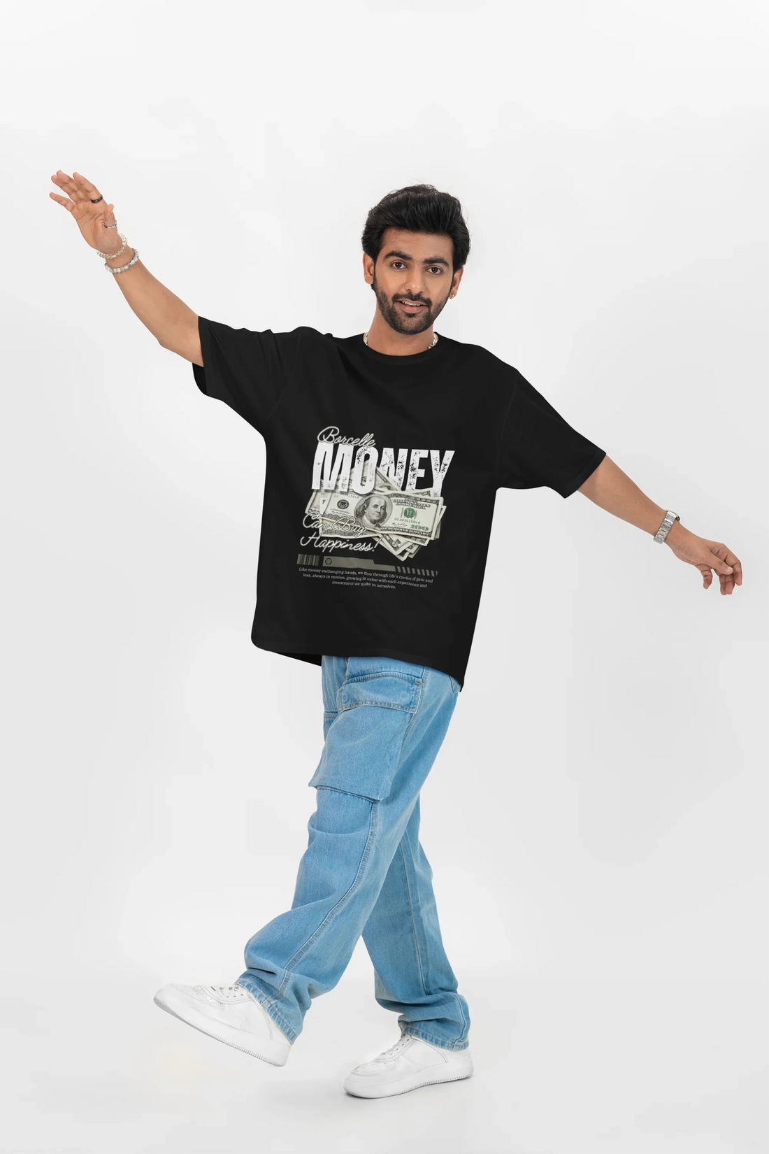 The Ultimate Guide to Styling Oversized T-Shirts