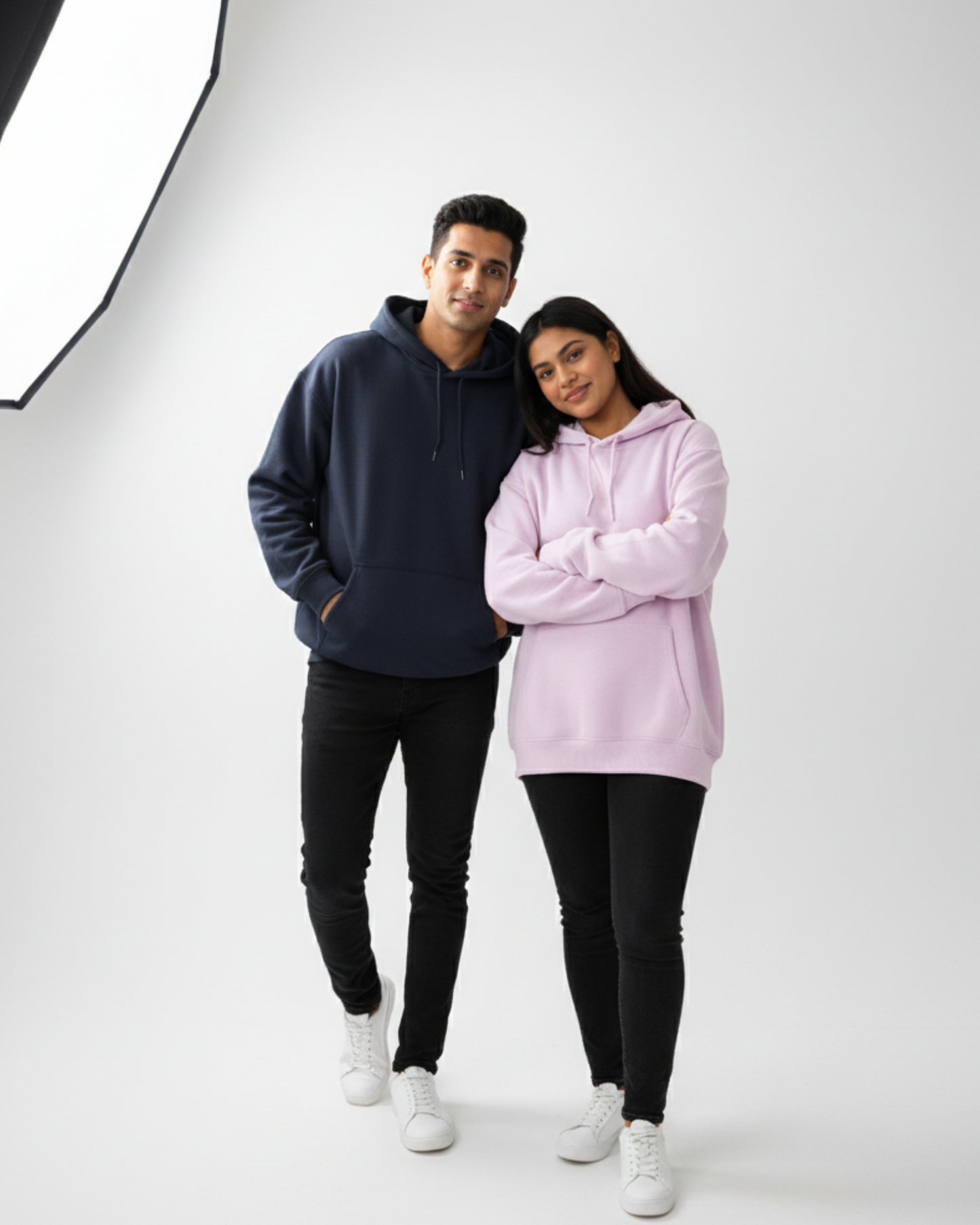 Unisex Oversized Hoodie – Comfort and Style for Everyone